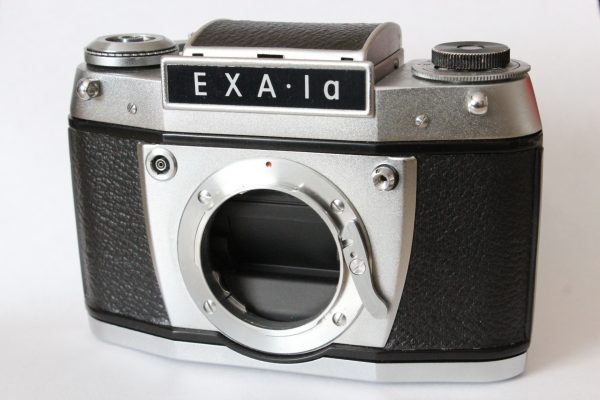Exa 1a 35mm film SLR Camera Body With Waist Level Viewfinder