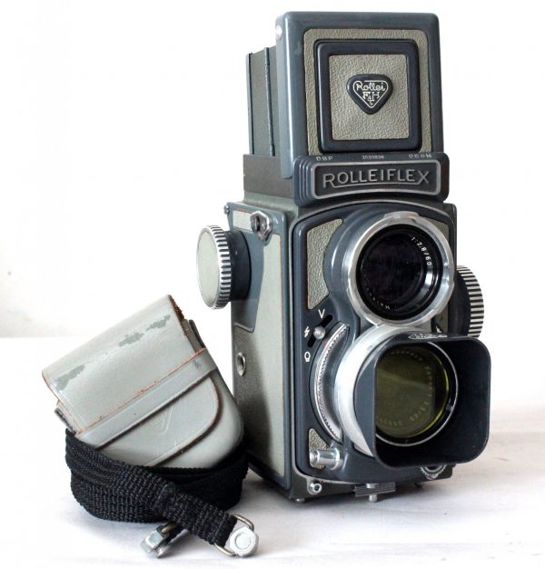 Rolleiflex Baby Grey 4×4 Twin Lens Reflex Camera (TLR) Model K5 1957